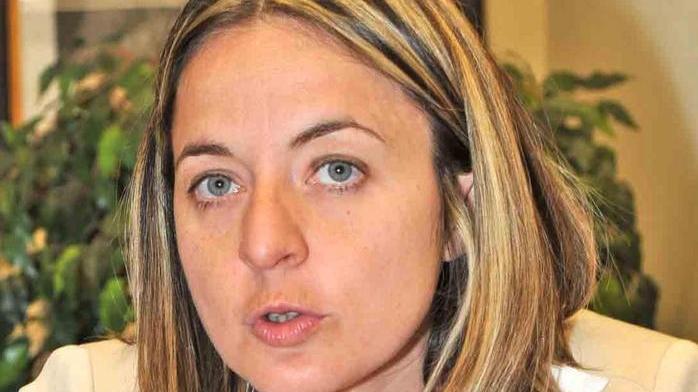 Mi discrimini? E io lo twitto alla consigliera