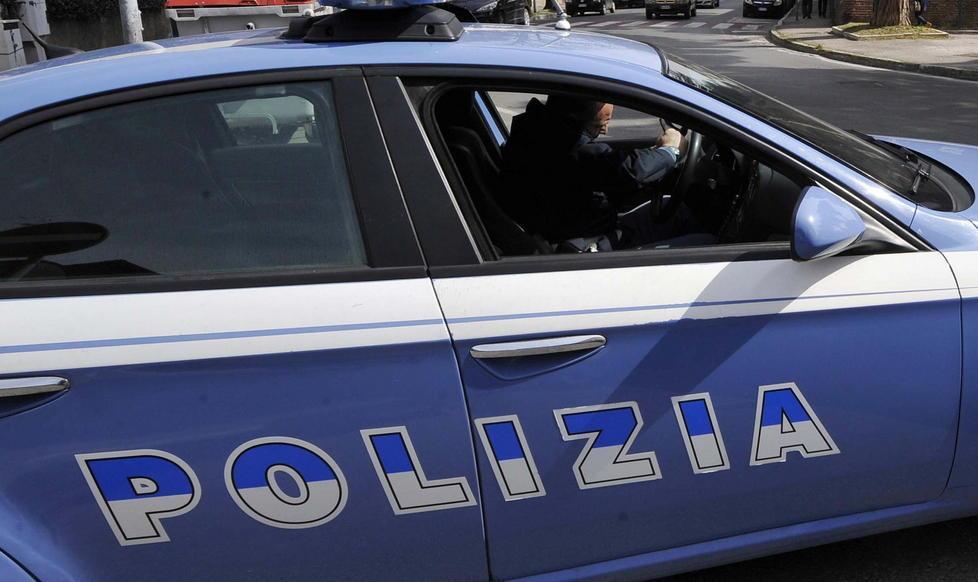 Pestato per una sigaretta denunciati 4 giovani
