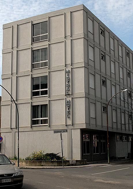 L’Hotel Mistral diventa il campus per gli universitari 