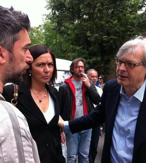 Sgarbi: «Se serve una consulenza, ci sono»