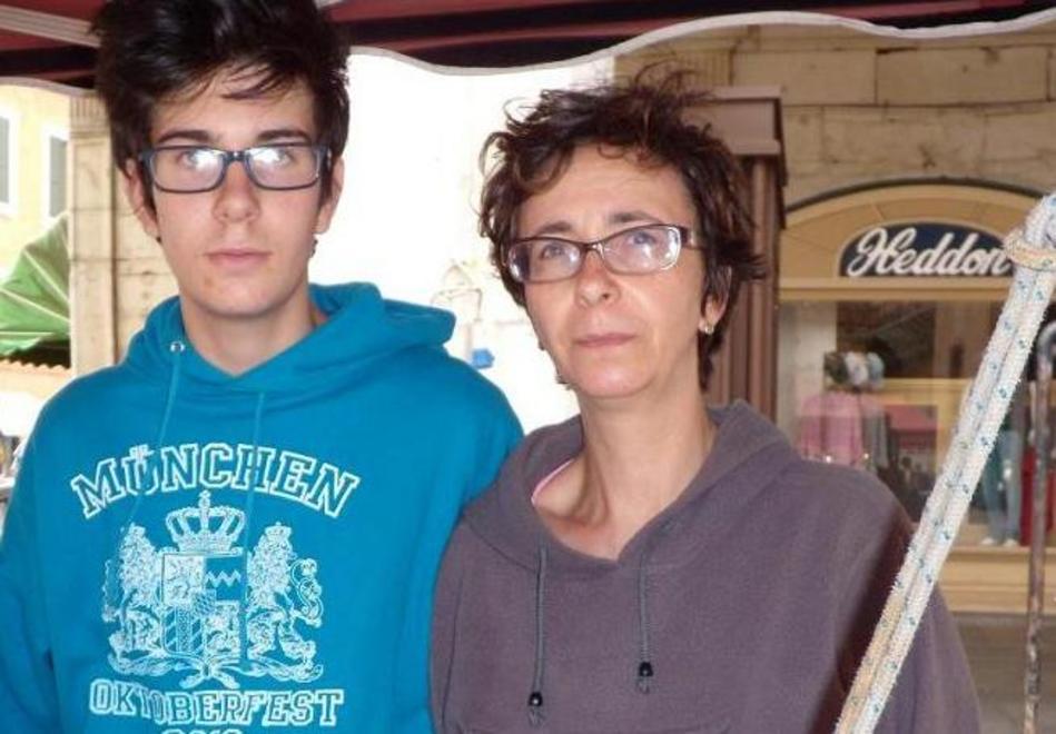 La protesta dei veri artigiani artistici 