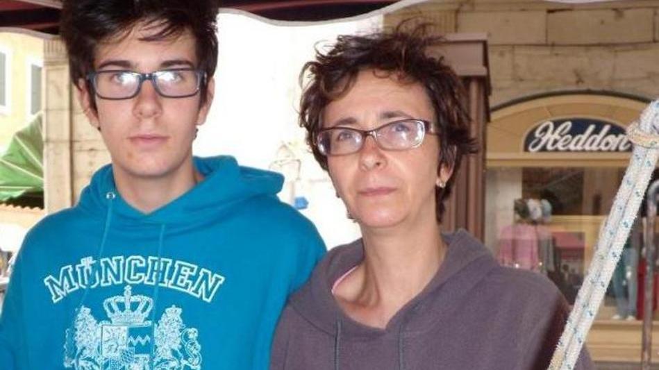 La protesta dei veri artigiani artistici