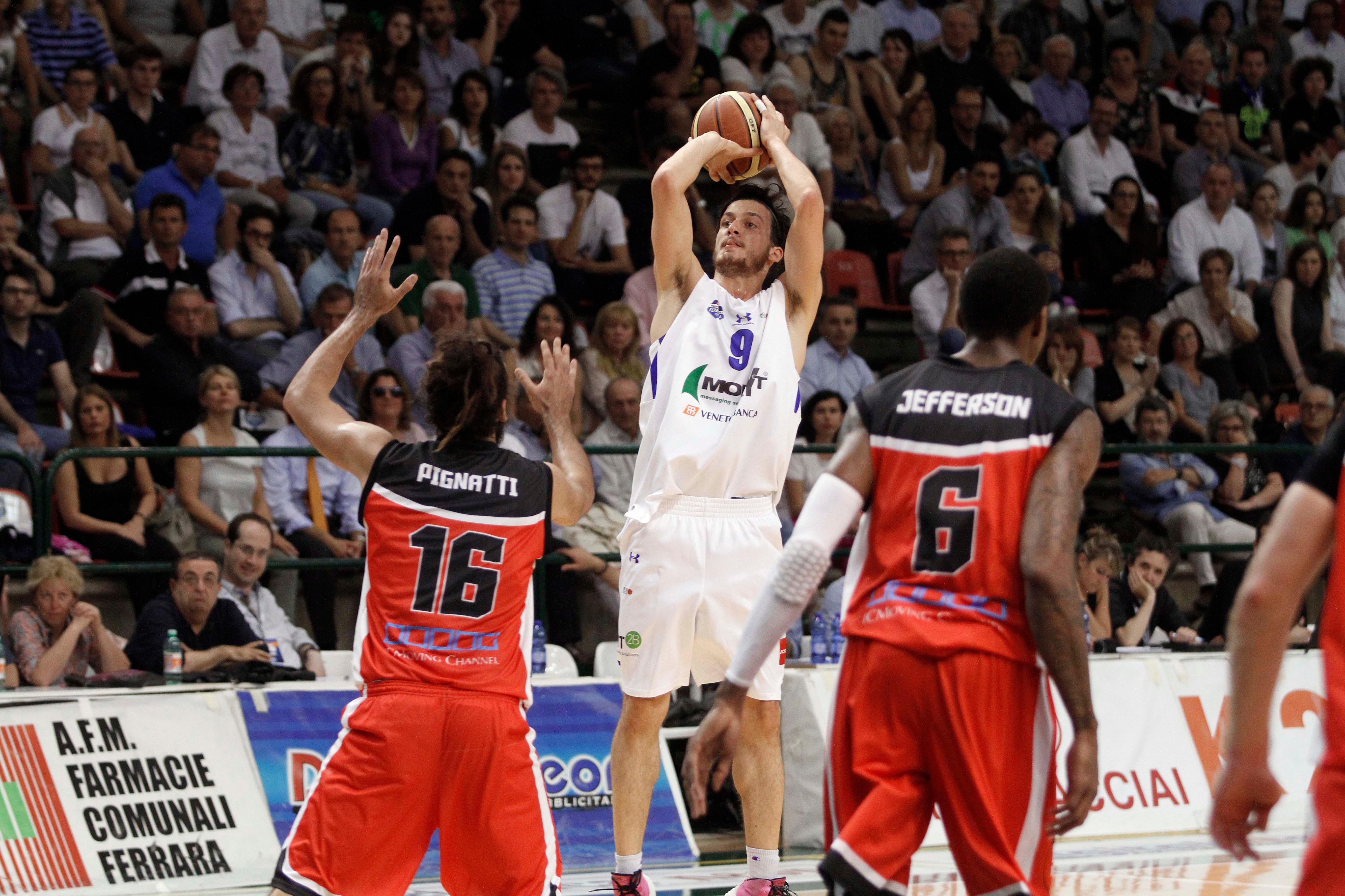 Amici, ala della Mobyt Ferrara