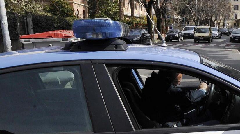 Botte e sevizie alla moglie, denunciato dalla polizia