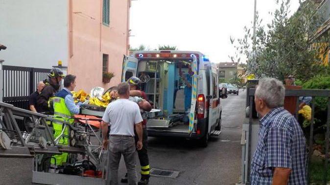 Prato, choc anafilattico: giovane finisce in ospedale