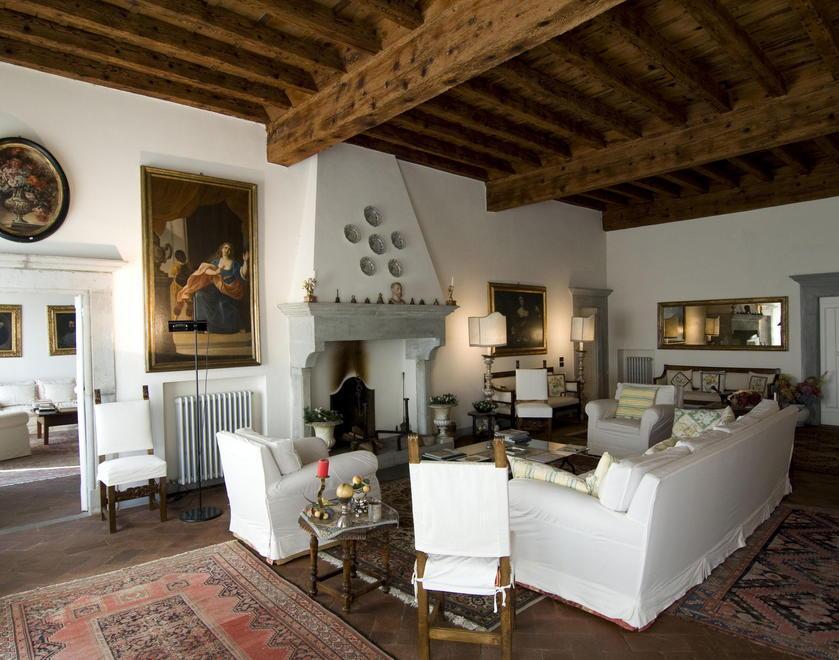 Venduta Villa Mammoli dell’oncologo Umberto Veronesi 