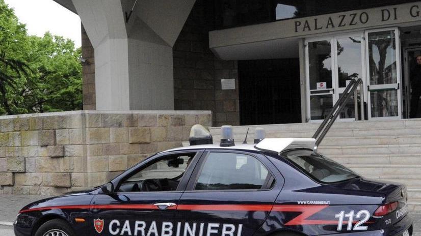 Cuoca denuncia avvocato per una fattura da 2mila euro