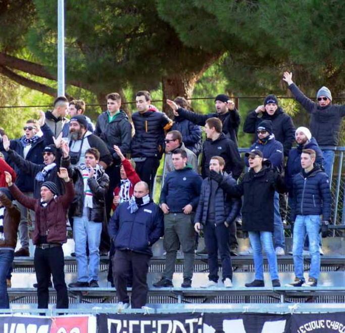 Sabato in campo la rosa 1990/91 per tornare giovani