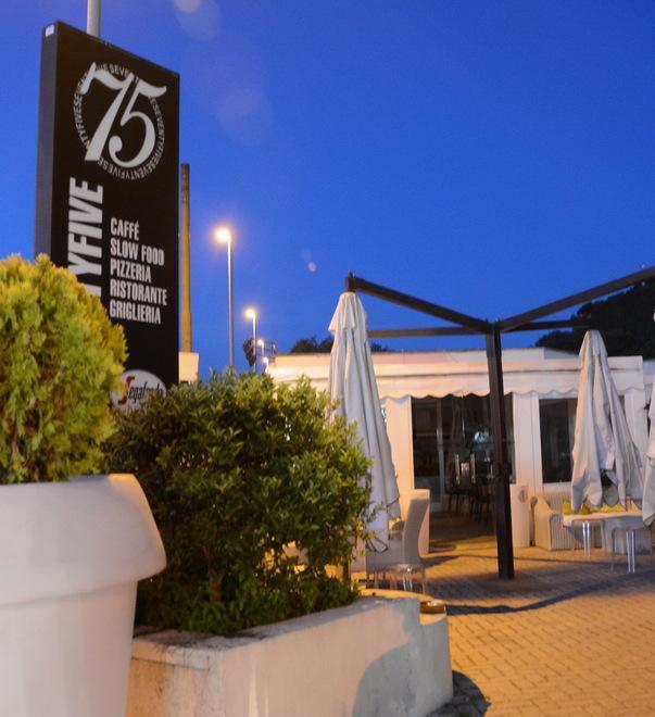 Domani sera al Seventyfive il “Mare diVino” 