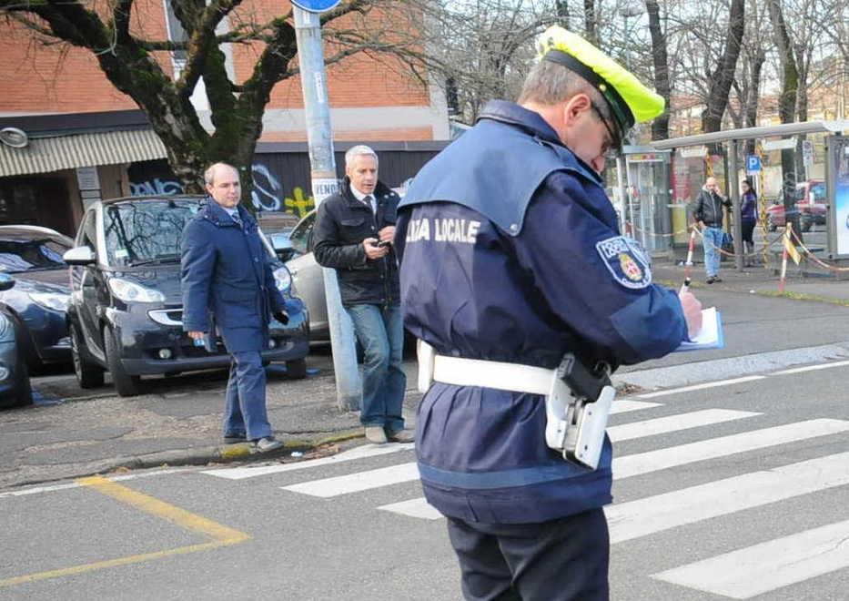 Per strada gli uomini rischiano di più 