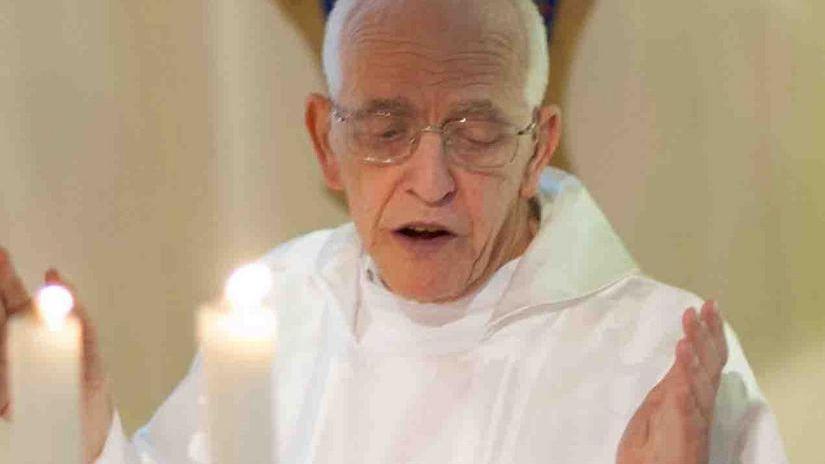 La Misericordia di Chiesanuova intitola una sala a don Silvano Vannucchi