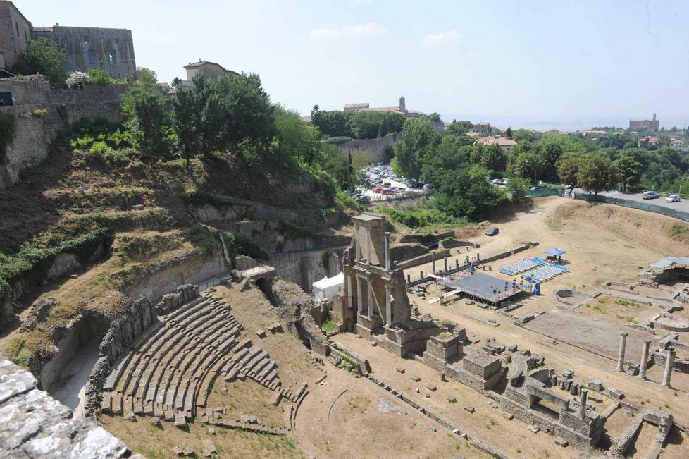 Ritorno alla vita per il teatro romano dopo 2.000 anni 