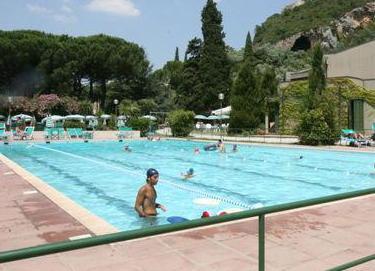 Morto a 13 anni dopo il coma, chiesti tre rinvii a giudizio