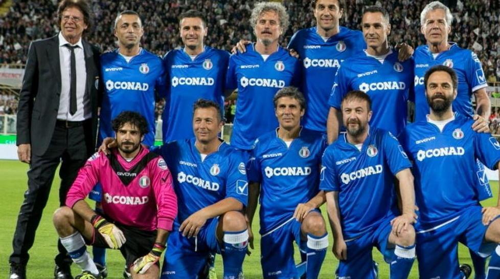 Anche Valerio Scanu in campo con la Nazionale cantanti