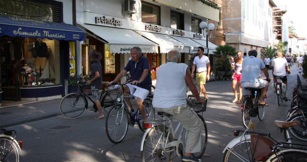 Il centro del Forte sempre più pedonale 