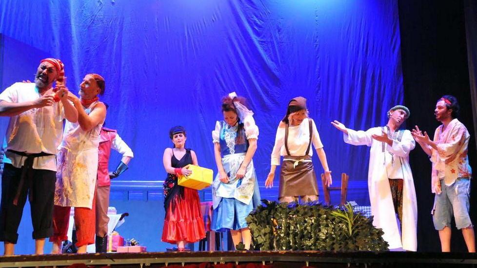 “Cabaret” con danza, musica e solidarietà al Metropolitan