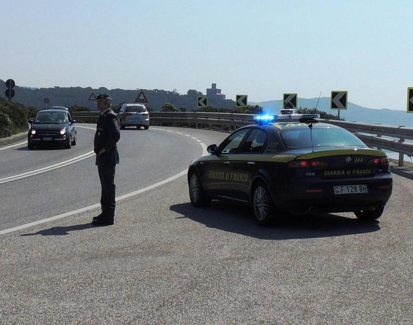 Agente immobiliare evade quasi un milione 