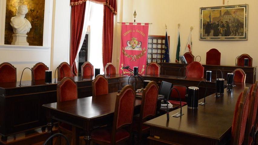 Comune, la guerra del Pd tiene in ansia la giunta