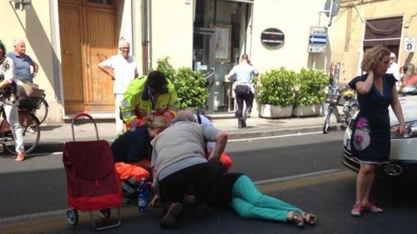 Donna investita in via Marradi