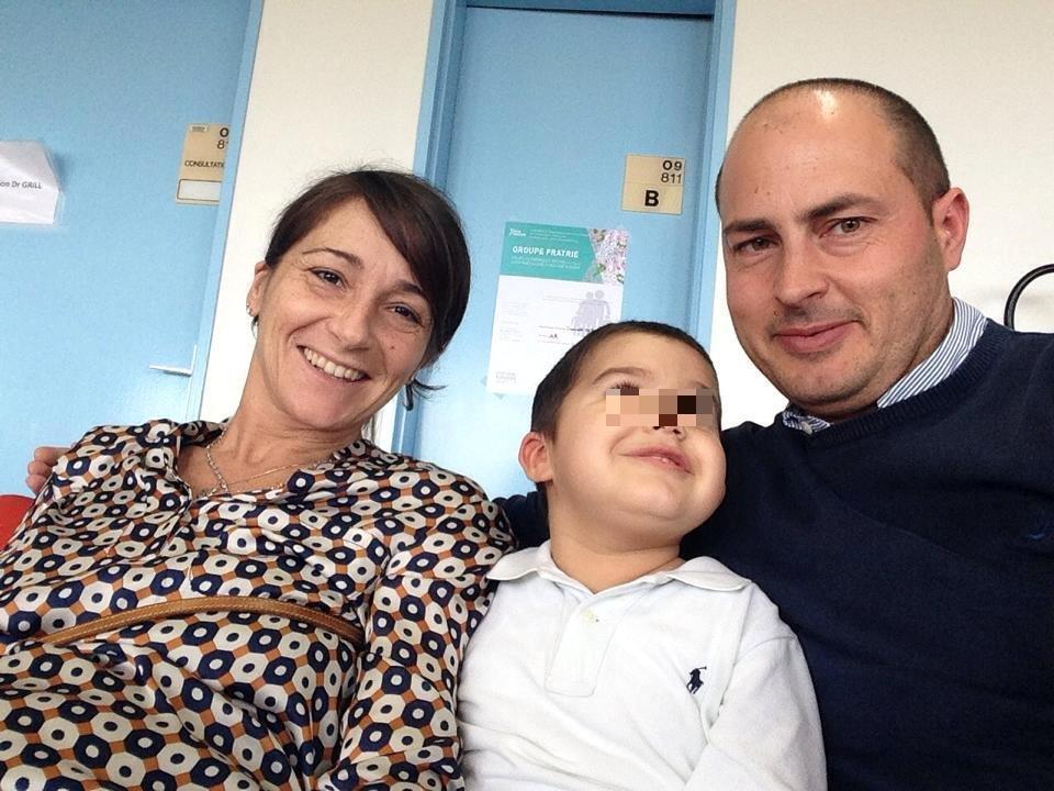 Spariti i soldi per aiutare un bambino che deve operarsi al cervello 