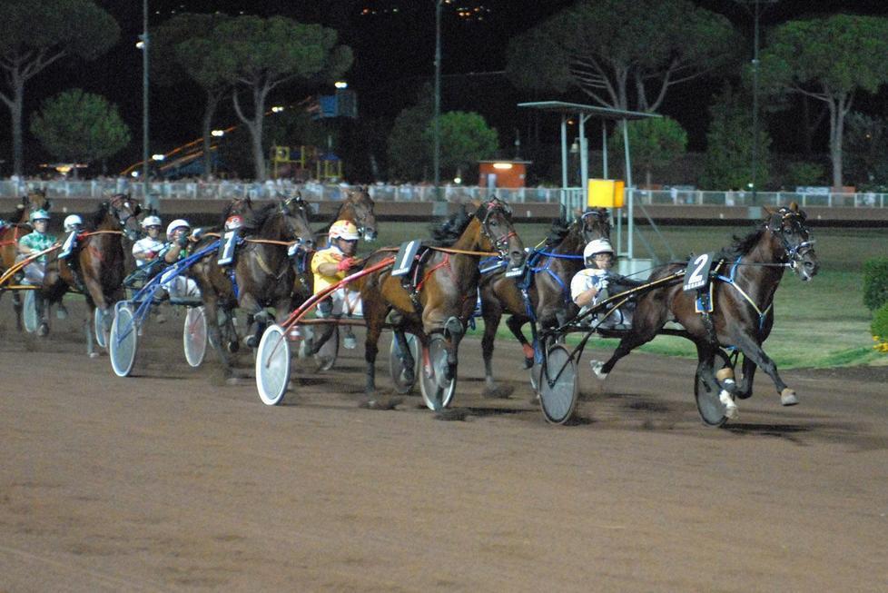 Tornano le corse all’ippodromo Sesana di Montecatini 