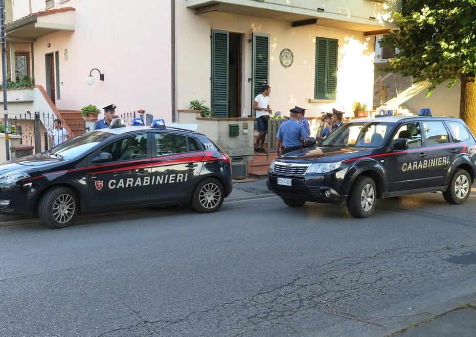 Padre e figlio in carcere dopo l’accoltellamento 