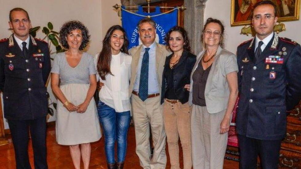 Il rettore e il colonnello ringraziano le sorelle-coraggio