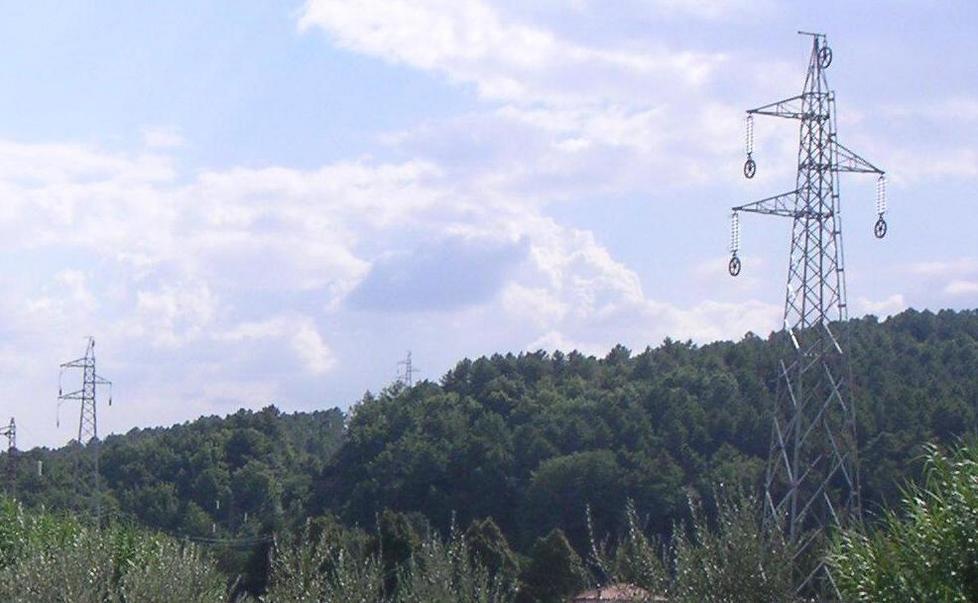 Comitati e cittadini uniti: «Terna modifichi il progetto» 