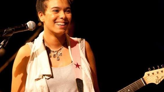 “Salvo” il live di Gadù: 1° luglio al Massimo