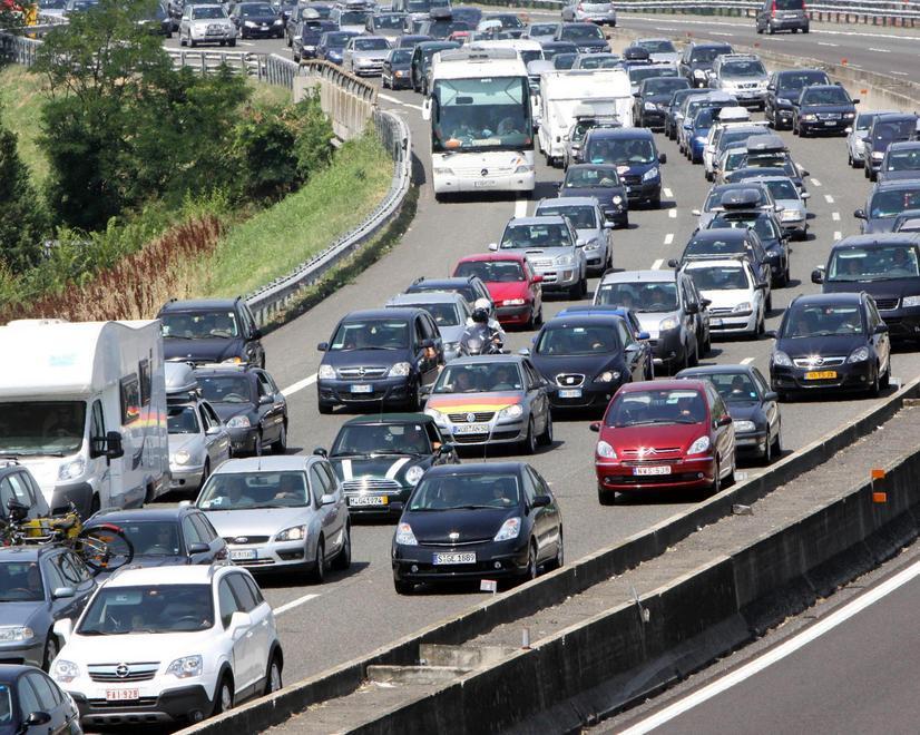 Sette chilometri di coda sull’A11 per un maxi tamponamento 