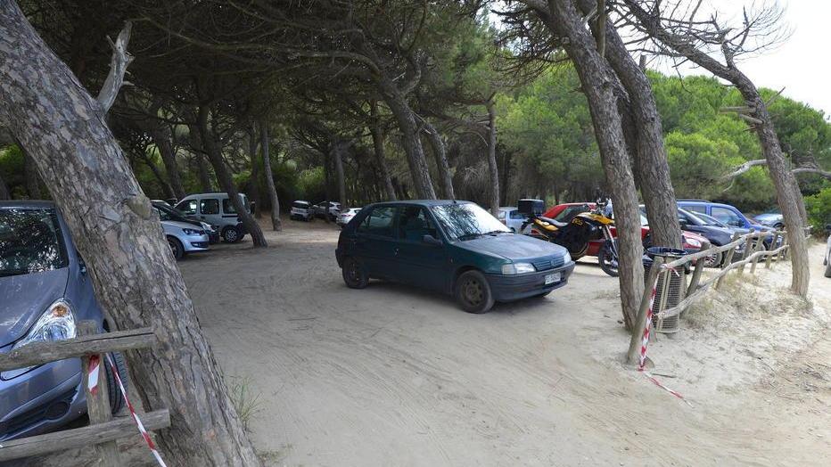 Caos parcheggi: Fiumara è off limits, Colonie a 30 all’ora
