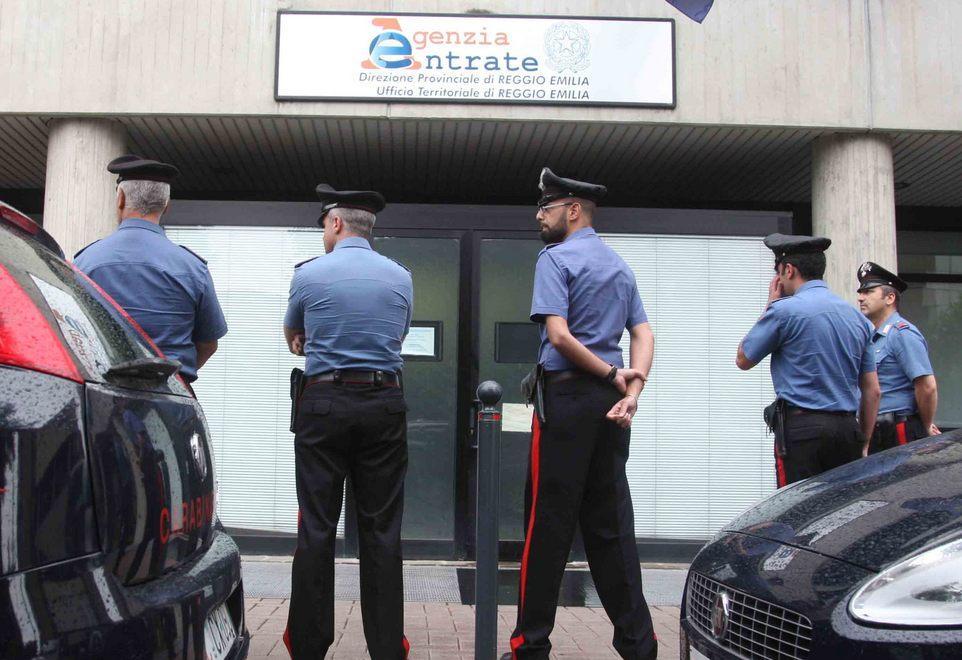 Accertamenti pilotati all'Agenzia delle Entrate, altri casi sospetti 