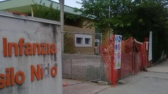 Lavoratori senza stipendio, arrivano i carabinieri