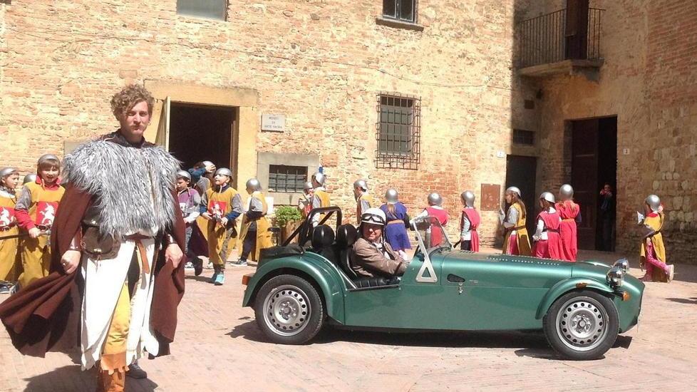 I Maggiolini a Certaldo Alto faranno pit-stop