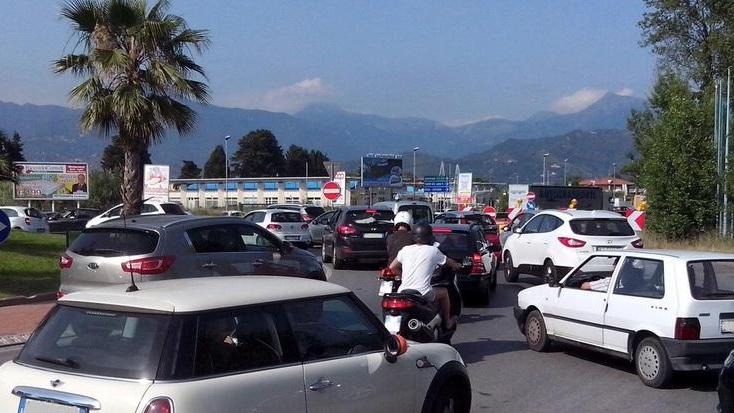 Caos alle porte della città: sarà un weekend di fuoco