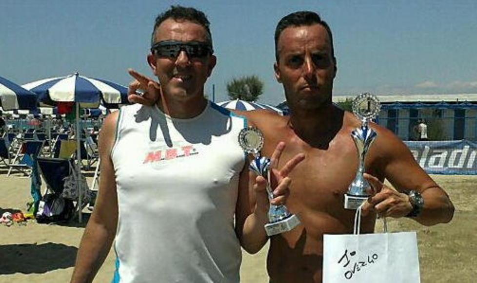 Beach tennis, Lupo e Martellini super a Tirrenia