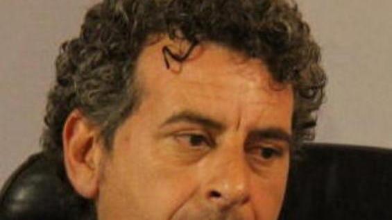 Miasmi e invasione di mosche, il depuratore torna nel mirino