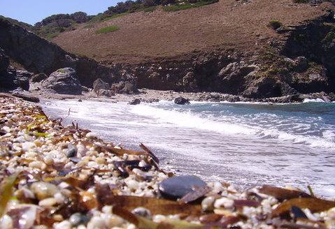 Lampianu, un gioiello incastonato tra aspre scogliere tagliate dal vento