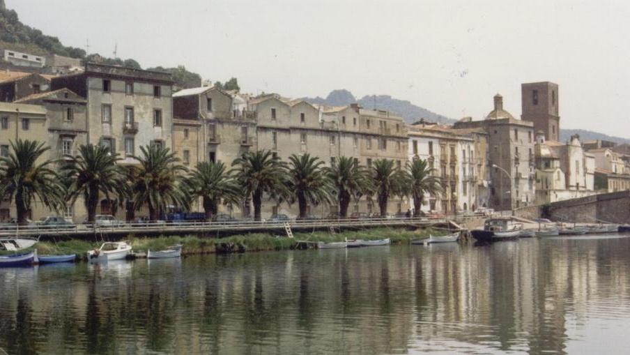 Anche a Bosa proteste contro gli spari sottomarini