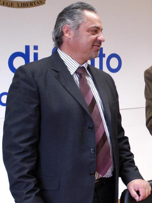 Promozione a questore per il dirigente Di Donato