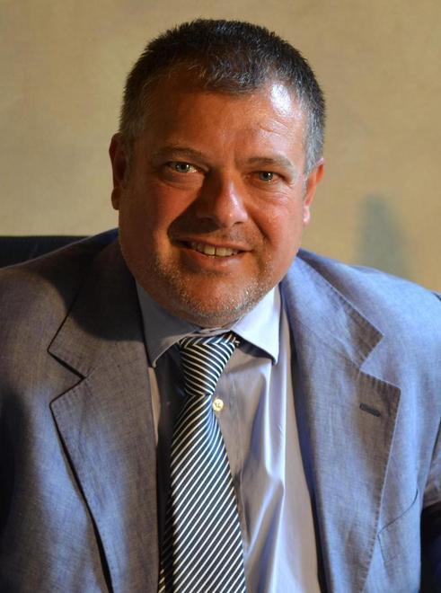 Soci alla finestra senza un piano industriale 