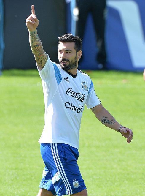 Milan, Kakà ai saluti Mirino su Lavezzi Juve: Morata vicino 