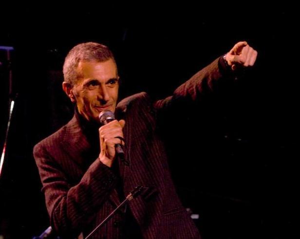 Prato, al Viaccia Festival concerto dedicato Roberto Freak Antoni 