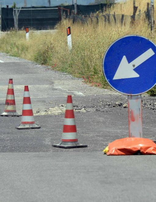 Fatta per i tir, ma non ci possono passare 