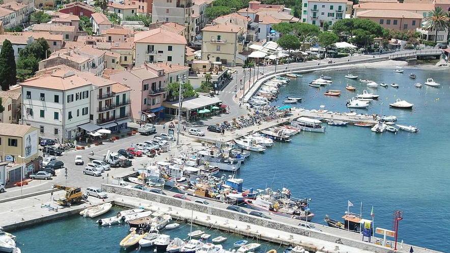 Distributore di gasolio ko, un disastro per pescatori