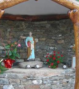 Via ai riti per San Pietro