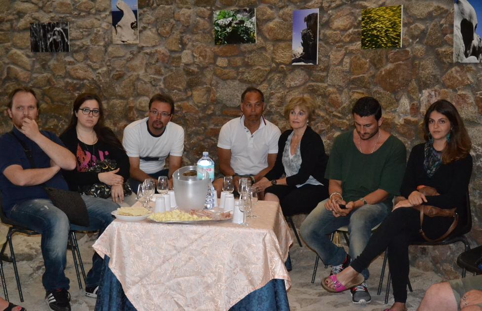 Estate degustando: stasera l’aperitivo nello scenario della torre di Longonsardo