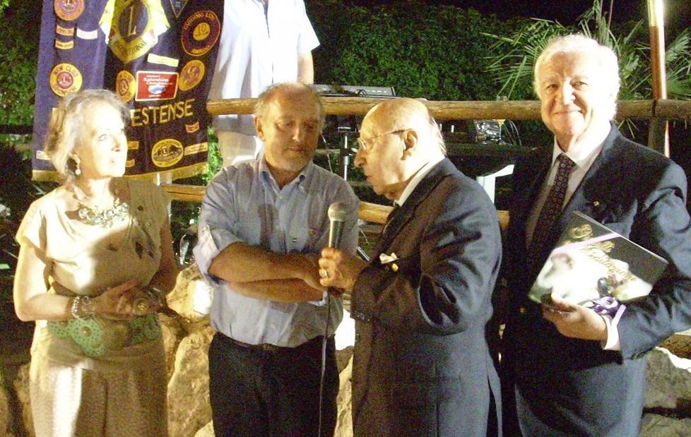 Il premio Melvin Jones al sindaco Tiziano Tagliani 