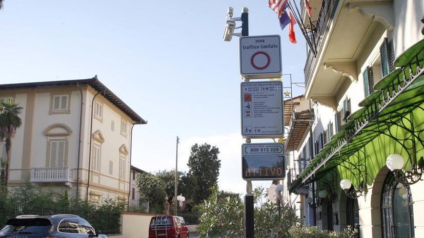Gli albergatori denunciano: «A Roma Imperiale è il caos»