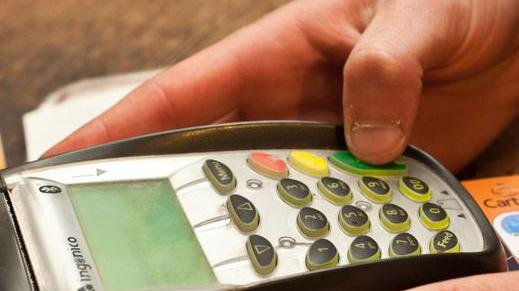 L’obbligo del Pos fa infuriare i commercianti